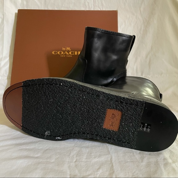 NWB COACH Casual Leather Boots with Shearling - Picture 5 of 13